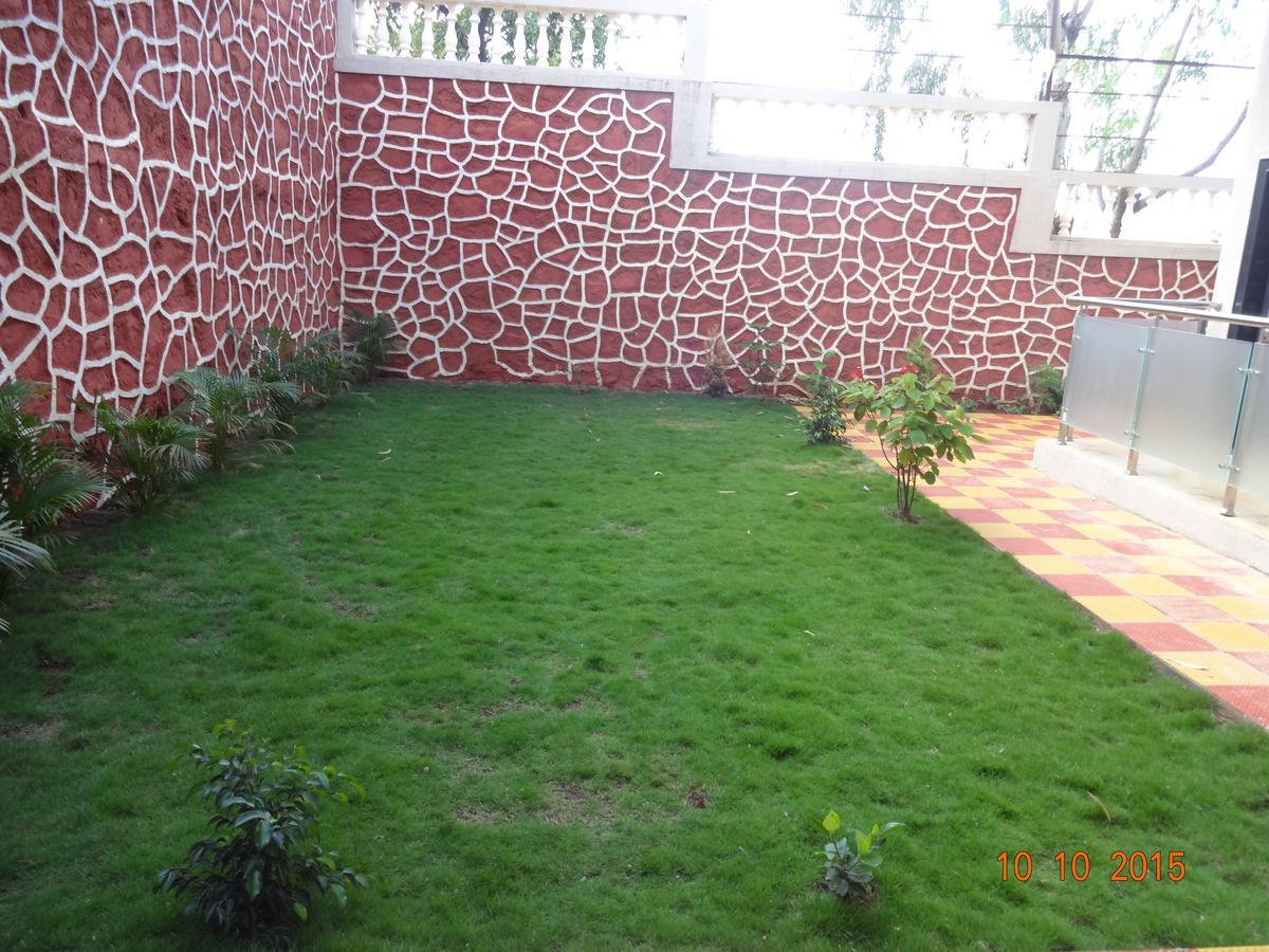 Malhar Bungalow Panchgani Extérieur photo