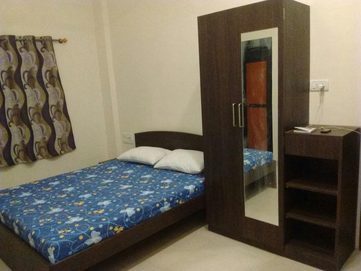 Malhar Bungalow Panchgani Extérieur photo